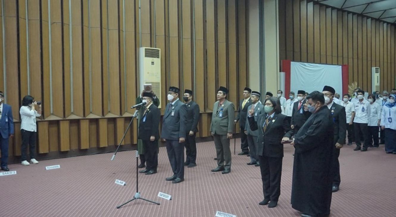 upload/berita/image/235/dirut3.jpg